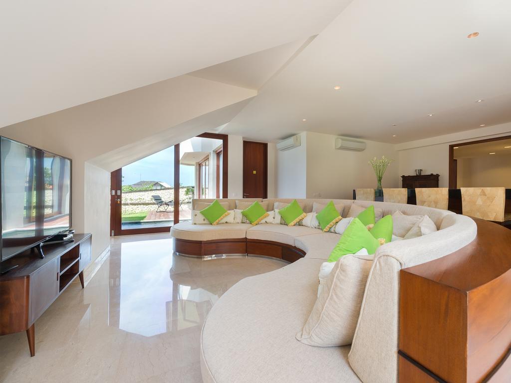 Deluxe Villa