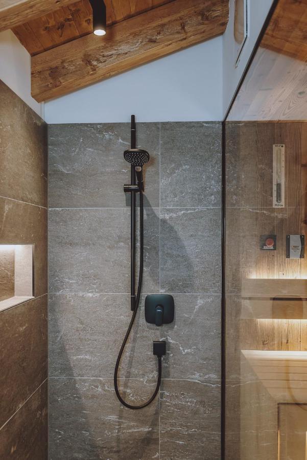 Superior Chalet Sauna