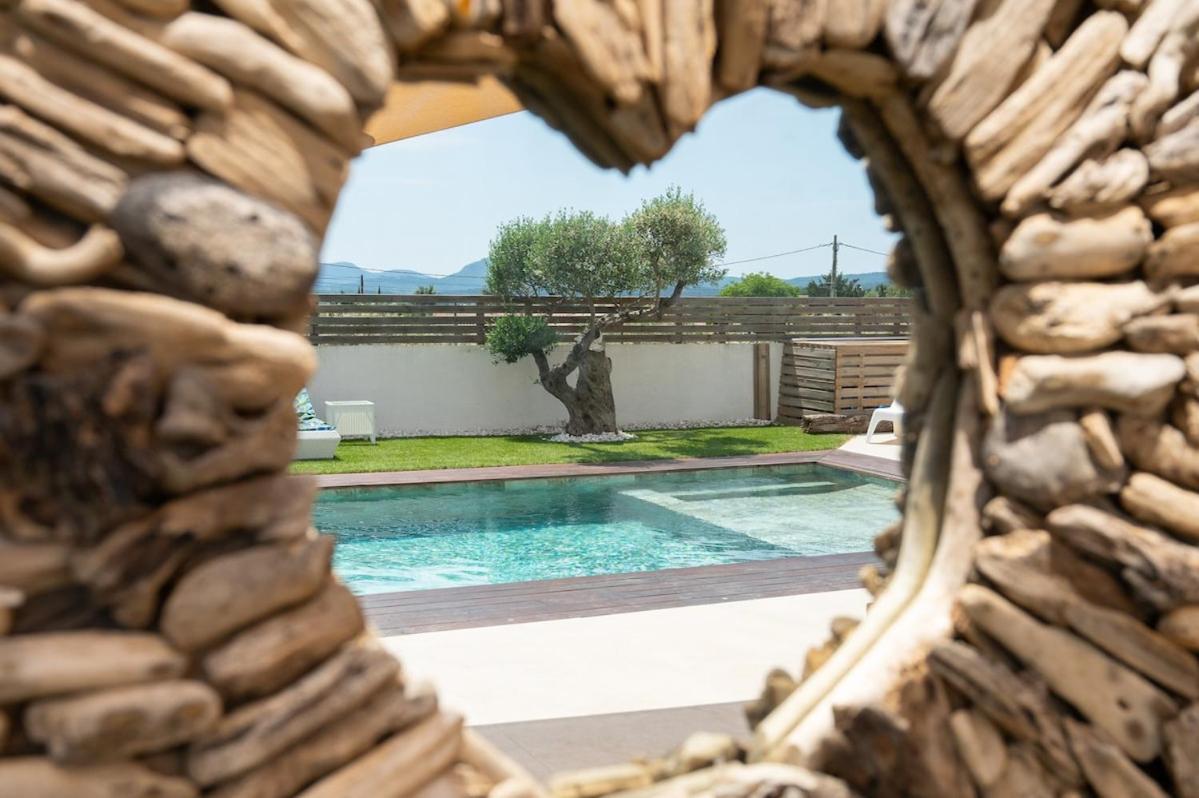 Villa with Private Pool,1653862108:JPEG
