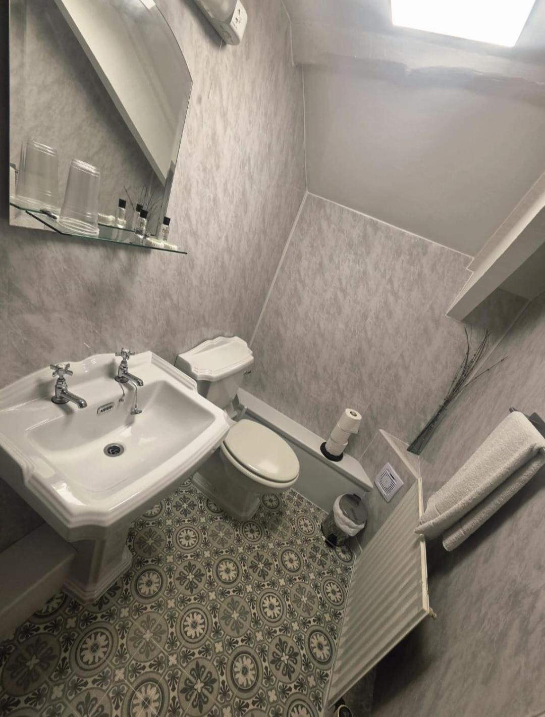 Budget Triple Room