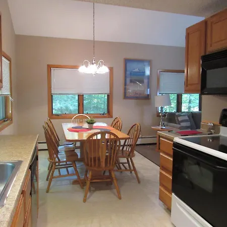 Crown Ridge Resort-3