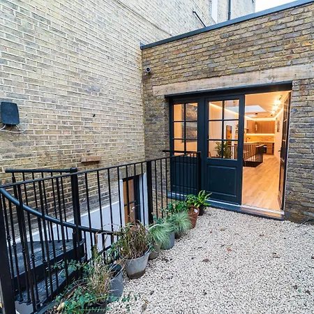 Lexham House-3