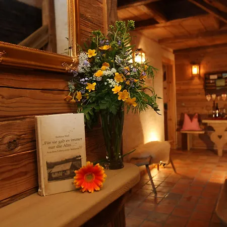 Almdorf Flachau - Luxus Hüttenurlaub-3