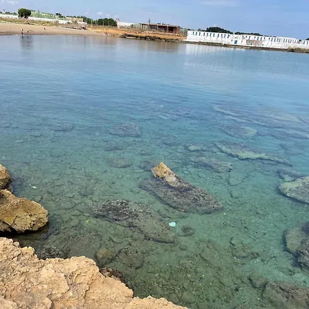 Villa Vera, accesso al mare, vista Castello, AC-3