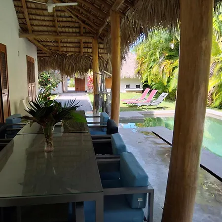 Nomadas 5 Bdrs Villa With Private Pool 2Nd Line To Beach-3