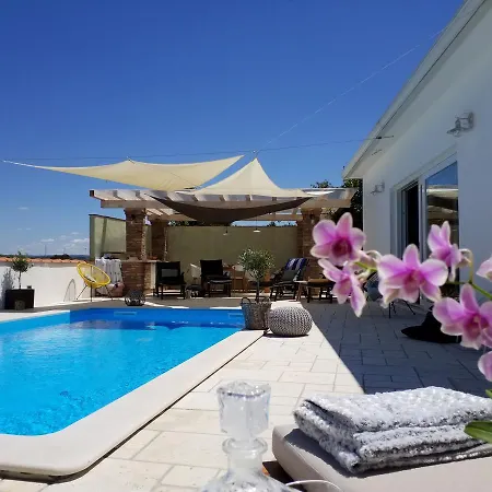 Casa Emilia-2