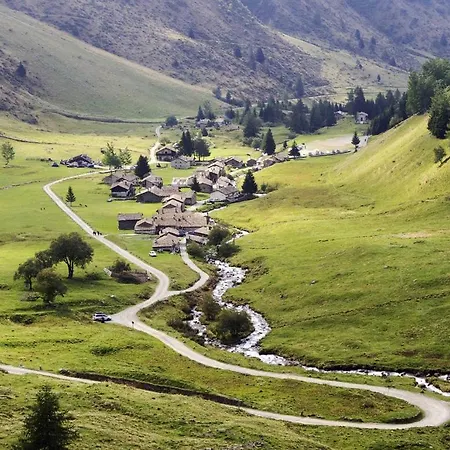 Baita Mirellina - Case di Viso-2