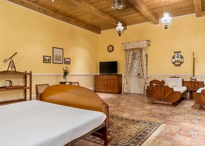 Villa: Stayvista At 3Br Normandy House