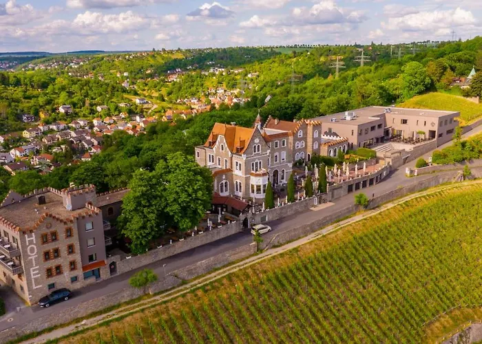Schlosshotel Steinburg