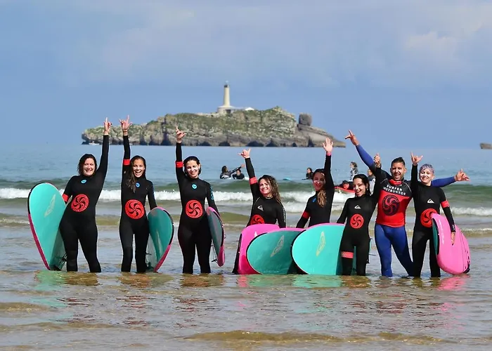 Pinar Somo Surf