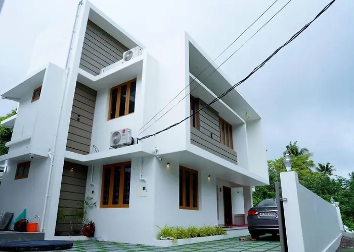 Vacation rental: Crystal Villa Suite1 Ground Floor