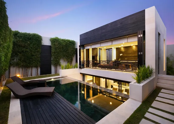 Equilibria Seminyak