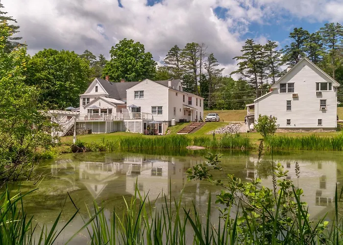 Cranmore Mountain Lodge Bed & Breakfast