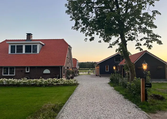 Luxe hotel: Bed & Breakfast Hoeve Happiness - Ontbijt Inbegrepen - Wellness Aanwezig