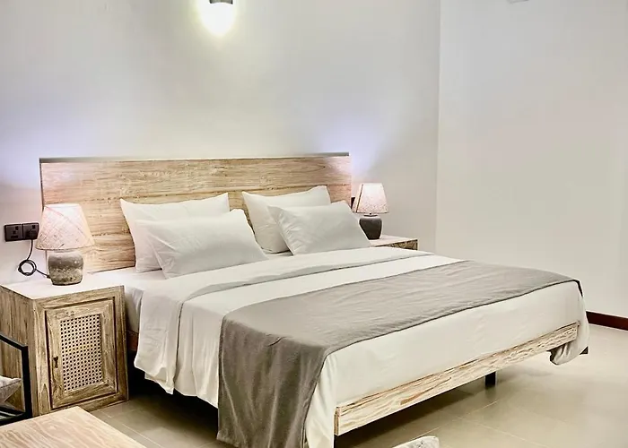 Pet Friendly hotel: Chariot Square