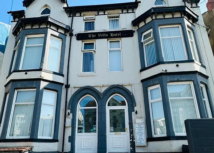 Airport Hotel: The Villa Hotel