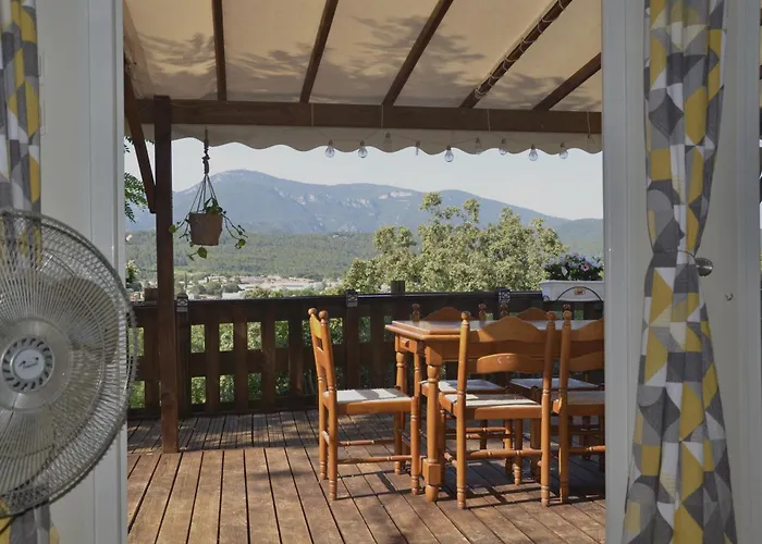 Hotel que admite mascotas: Camping De Besalu