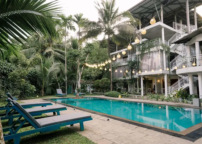 Hotel with view: French Garden Kandy