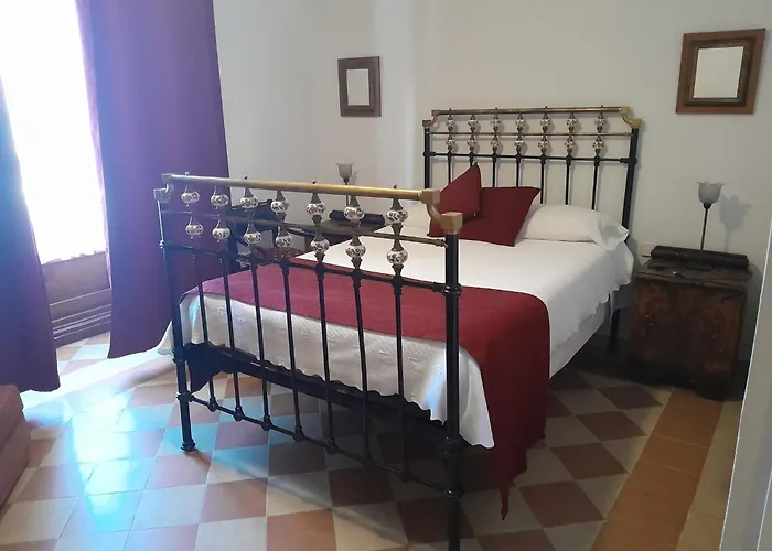 Hotel con vistas: Hostal Puerta Medina