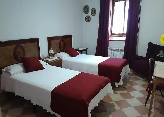 Hotel con vistas: Hostal Puerta Medina