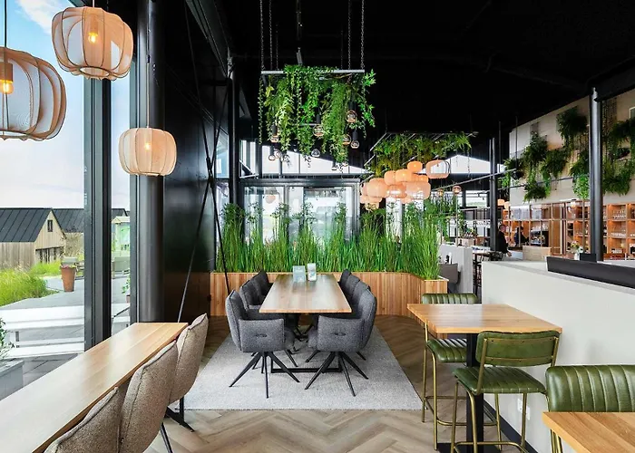 Strandhotel: Molecaten Park Waterdunen