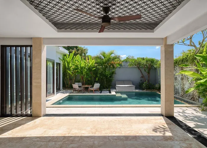 Prasana Villas By Arjani Resorts