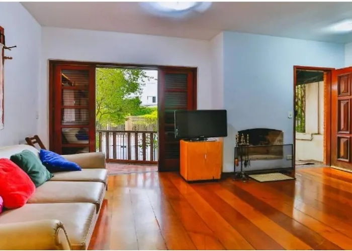 Maestro Ibirapuera Park