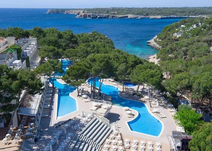  Iberostar Waves Club Cala Barca All Inclusive