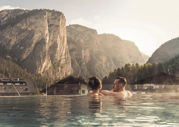 Albergo centrale: Hotel Continental Dolomites