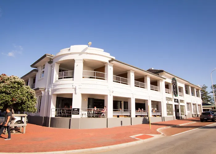 Cottesloe Beach Hotel
