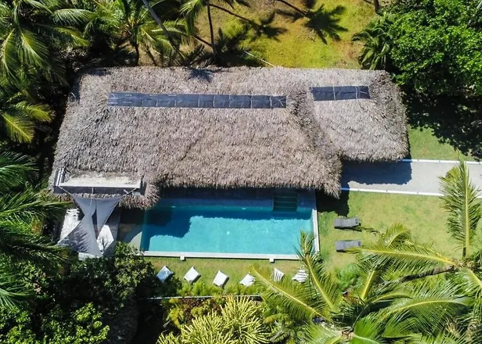 Nomadas 5 Bdrs Villa With Private Pool 2Nd Line To Beach