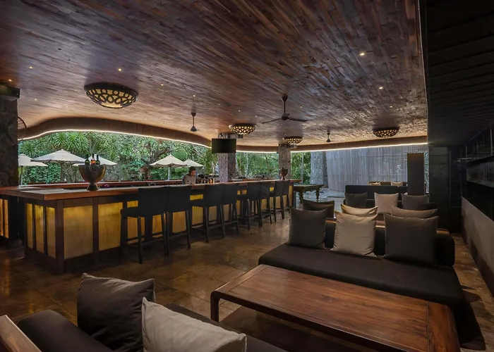 Private Villa: Peppers Seminyak