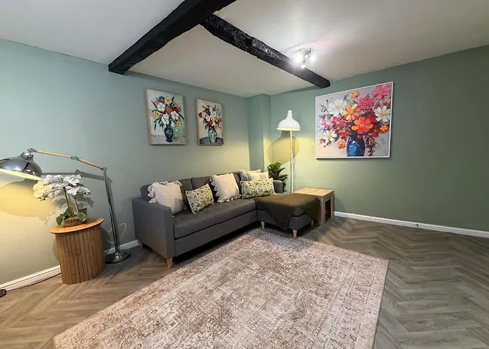 Millers Cottage With Free Allocated Parking