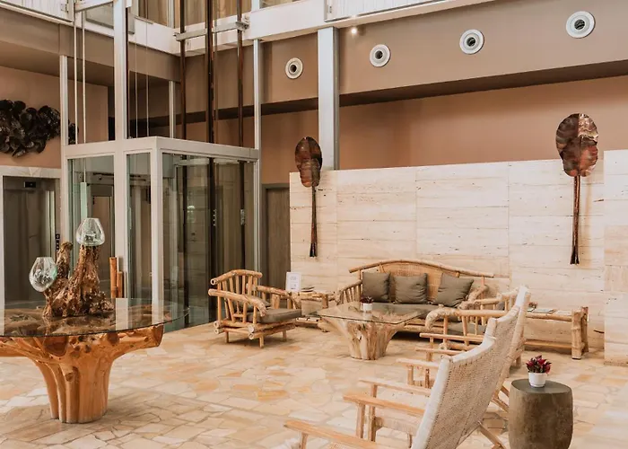 Tarifa Lances By Qhotels