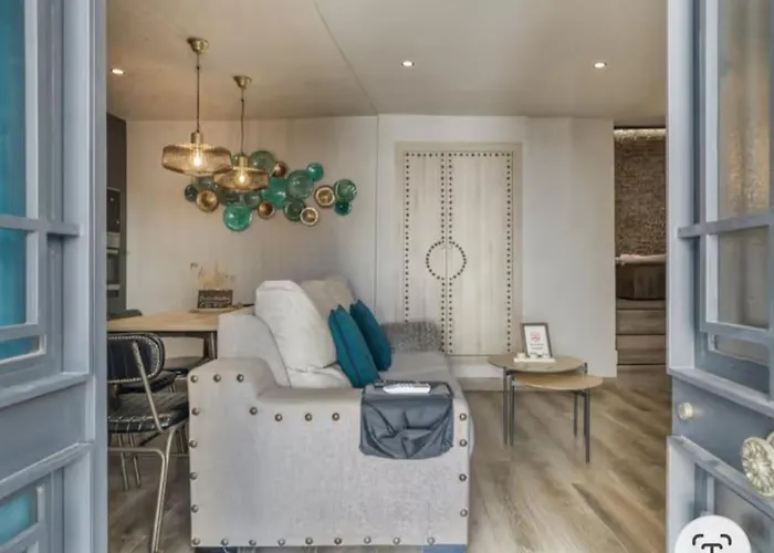 Alvarado Loft Rural