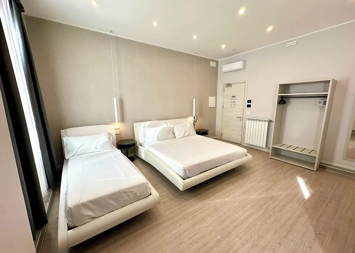 Cadorna Luxury Hotel