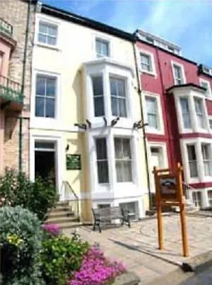 Guest house: Pinewood House
