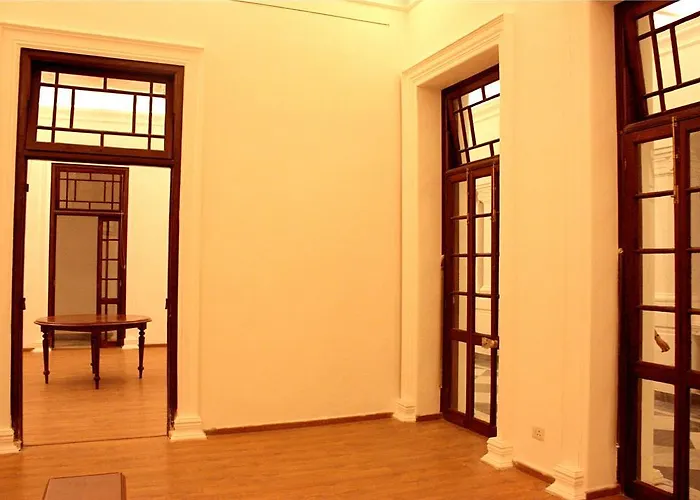 Pet Friendly hotel: The Harrington Residency