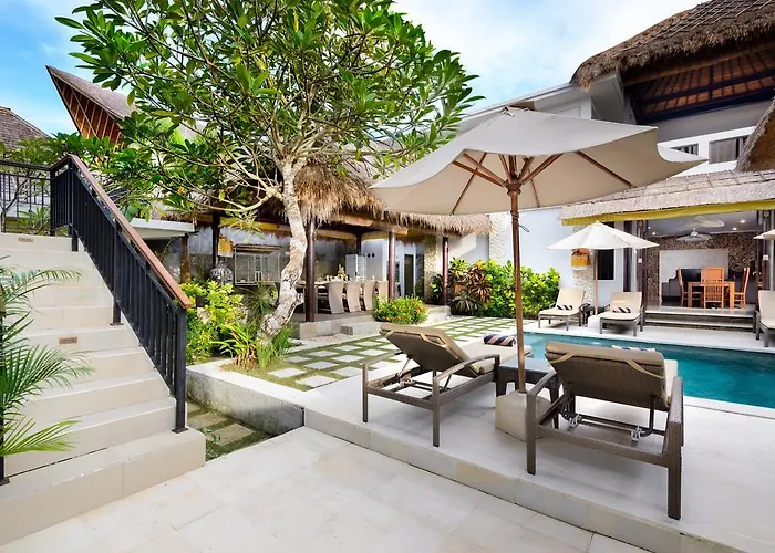Coconuts Villa Balangan Beach