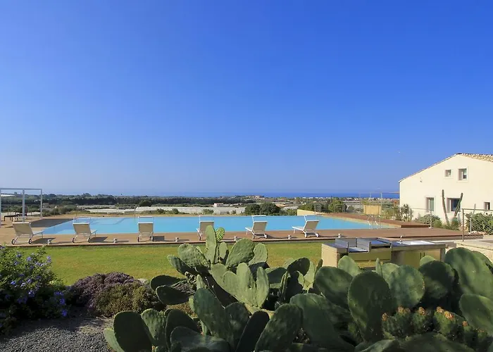 Petrantica Resort