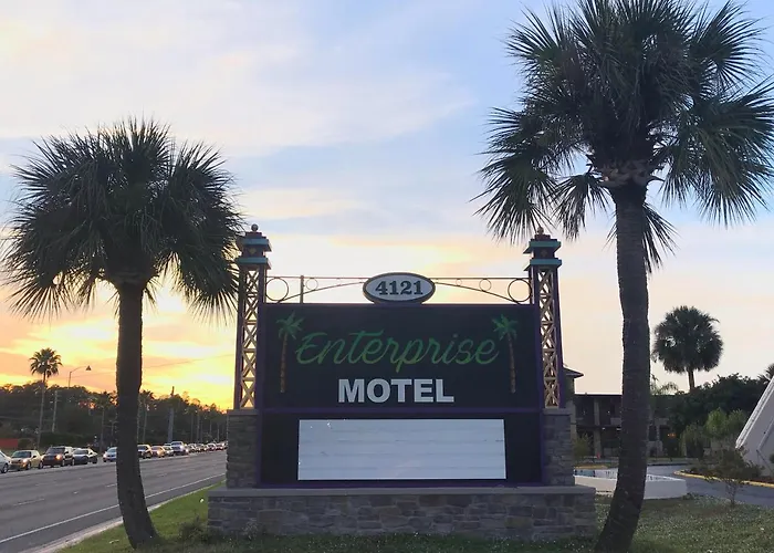 Central hotel: Enterprise Motel